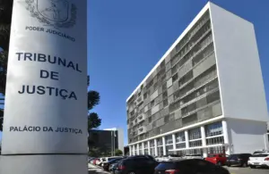 Fachada do Tribunal de Justiça do Paraná (TJ PR), Palácio da Justiça - Concurso TJ PR