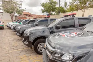 Carros enfileirados da policia penal do Estado do Maranhão (concurso policia penal MA)