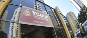 Fachada do prédio do Tribunal de Contas do Estado de São Paulo - Concurso TCE SP: Banca contratada. 53 vagas e iniciais de R$17 mil!