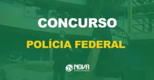 dois policiais de costas fardados com uniforme em ação e texto sobre a imagem escrito concurso polícia federal