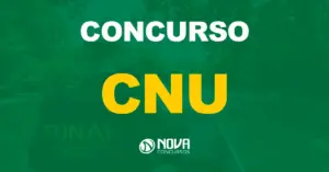 Agente de Fiscalização da Funai em uma canoa durante operação no Brasil / Texto sobre a imagem concurso CNU