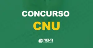 mão de pessoa preenchendo gabarito da prova com texto sobre a imagem escrito concurso CNU (concurso Unificado)