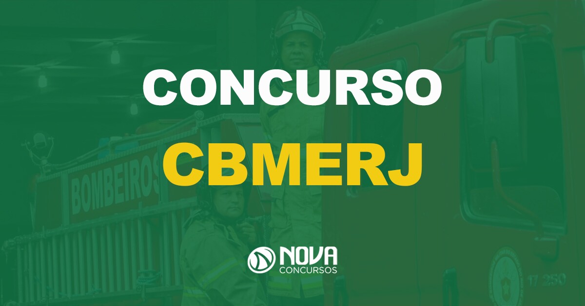 dois homens do corpo de bombeiros em cima do caminhão do corpo de bombeiros com texto sobre a imagem escrito concurso cbmerj