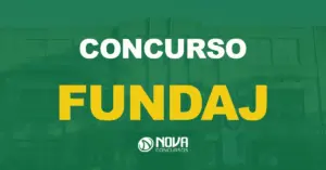 Fachada do prédio da Fundaj, todo de concreto cinza e carros estacionados em frente. Texto sobre a imagem Concurso Fundaj