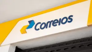 foto de imagem da placa dos Correios em fachada da agência - Concurso Correios