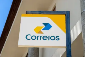 Fachada de uma das agências dos Correios.