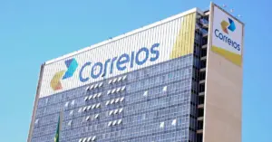 Fachada da Empresa Brasileira de Correios e Telégrafos / Concurso Correios