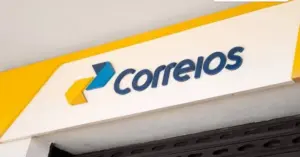 foto de imagem da placa dos Correios em fachada da agência - Concurso Correios