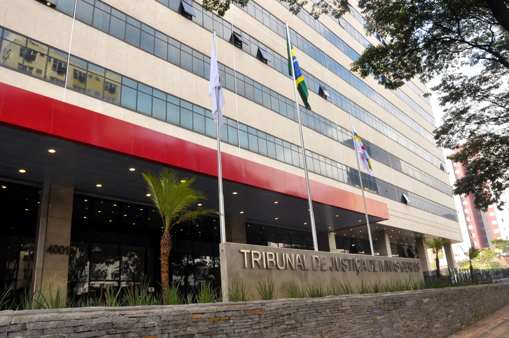 Prédio do TJ MG.