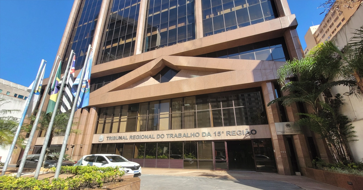 Fachada do prédio-sede em Campinas do Tribunal Regional do Trabalho da 15ª Região / Concurso TRT 15