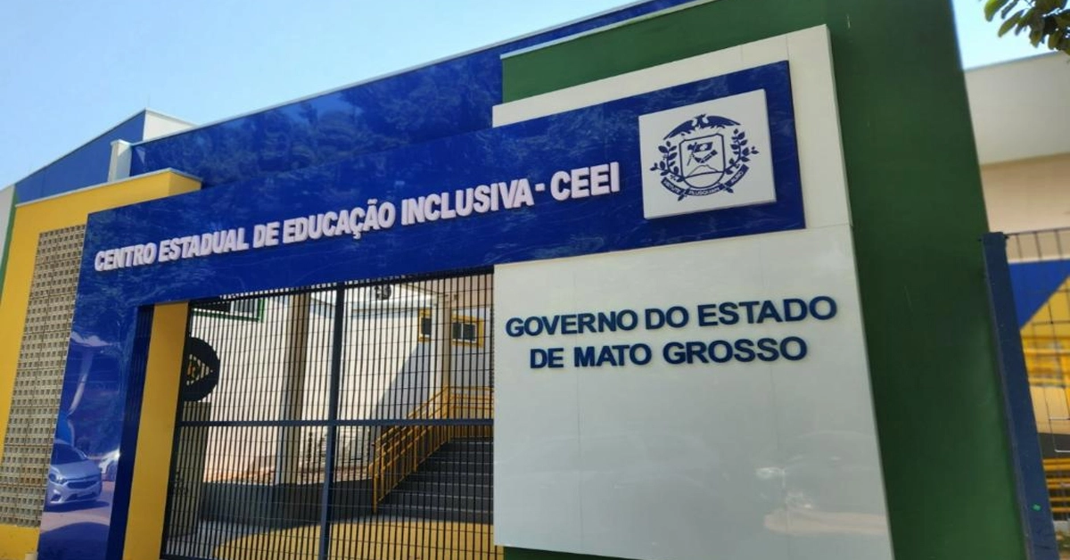 Fachada da secretaria de estado de educação do mato grosso / Concurso Seduc MT