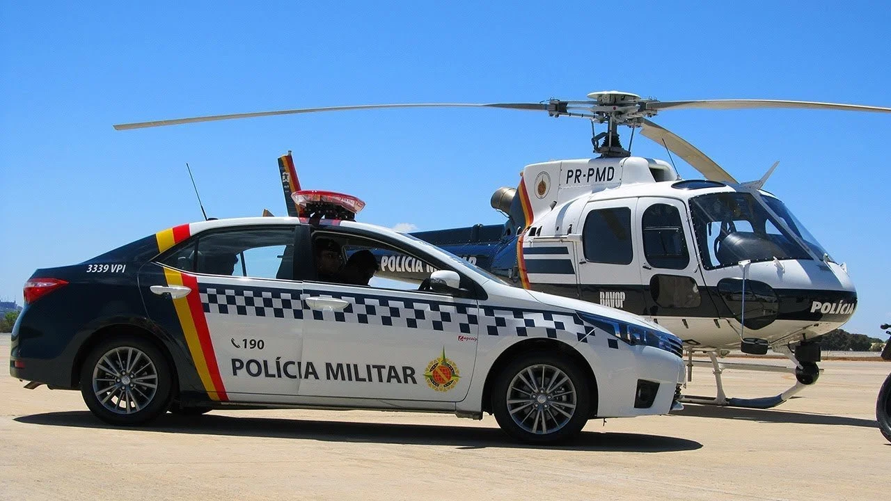 Viatura e Helicóptero da PM DF.