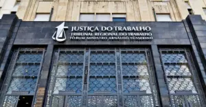 Fachada do Tribunal Regional do Trabalho da 1ª Região / Concurso TRT RJ